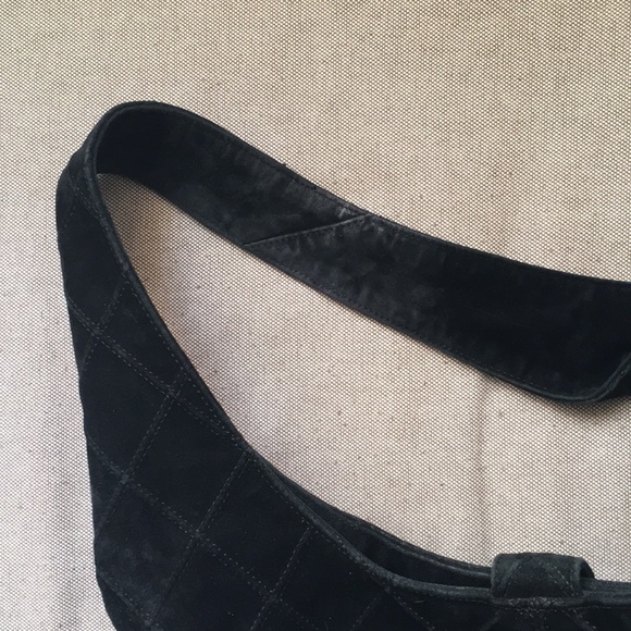 Vintage Black Chanel Quilted Suede Hobo. - Picture 2 of 13